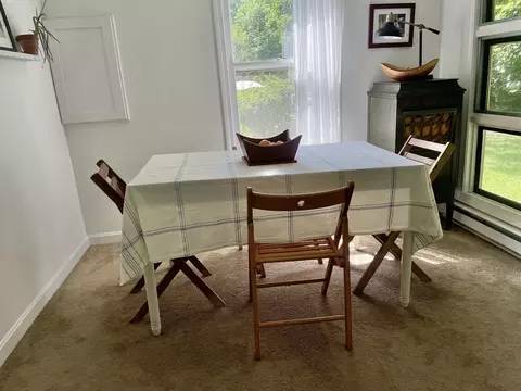Dining - 32 Powell St, Northampton, MA 01062 photo 1 of 2