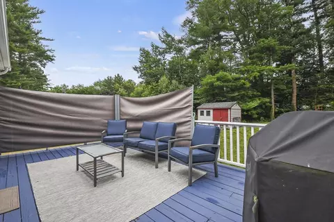 10 Cape Cod Ln, Hanover, MA 02339 photo 5