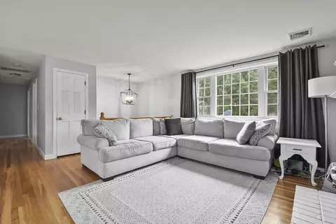 10 Cape Cod Ln, Hanover, MA 02339 photo 16