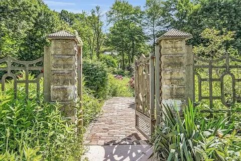 2 Lakewood Rd, Windham, NH 03087 photo 9