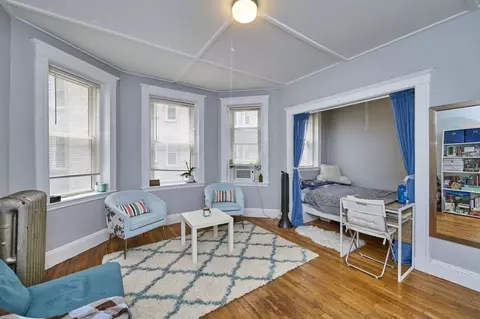 125 Park Dr #15, Boston, MA 02215