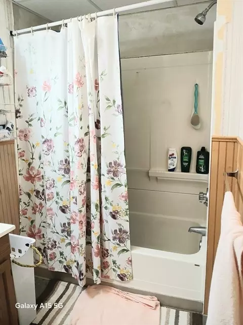 106 Elm St, Worcester, MA 01609 photo 7