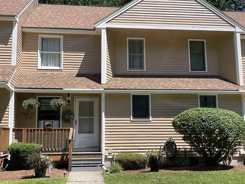 119 Morningside St #119, Leominster, MA 01453