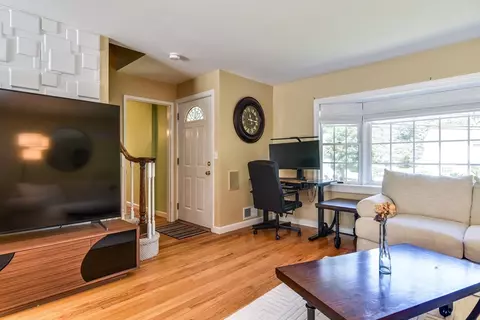 173 E Central St, Natick, MA 01760 photo 7