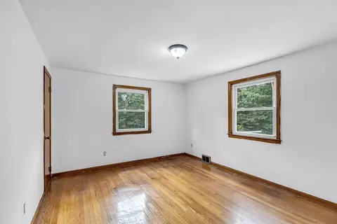 144 Lloyd Ave, Springfield, MA 01119 photo 13