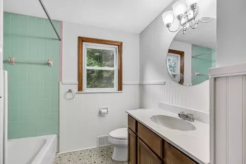144 Lloyd Ave, Springfield, MA 01119 photo 21