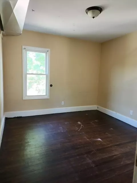 104-106 Pasadena, Springfield, MA 01108 photo 8