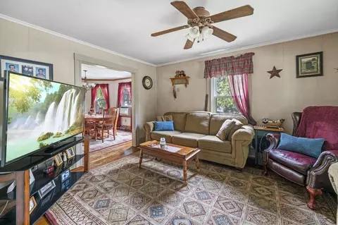 Living - 3 Trask St, Danvers, MA 01923 photo 1 of 3
