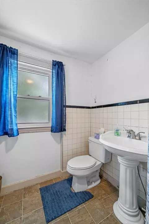 Bath - 3 Trask St, Danvers, MA 01923 photo 3 of 3
