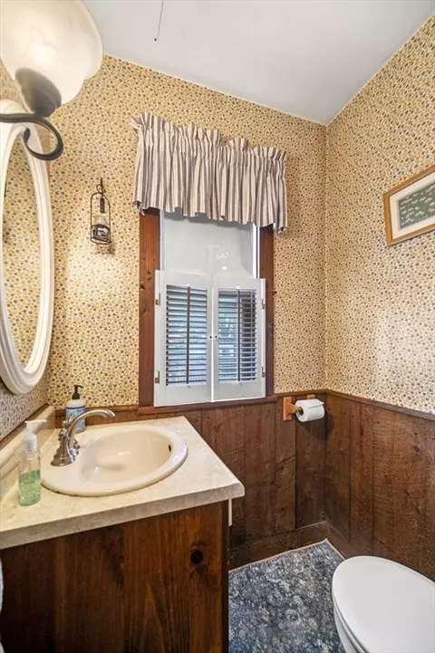 Bath - 3 Trask St, Danvers, MA 01923 photo 1 of 3