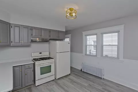 Kitchen - 39 E Alvord St, Springfield, MA 01108 photo 2 of 2