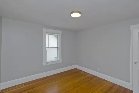Bedroom - 39 E Alvord St, Springfield, MA 01108 photo 2 of 13