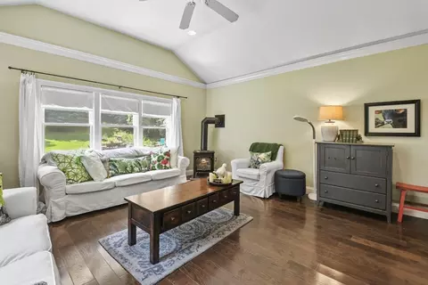 95 Central St, Georgetown, MA 01833 photo 14