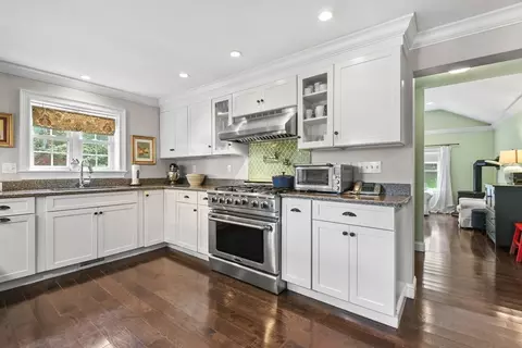 95 Central St, Georgetown, MA 01833 photo 5