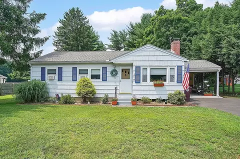 714 Holyoke Rd, Westfield, MA 01085