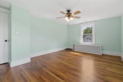 Bedroom - 433 Baker St, Boston, MA 02132 photo 4 of 4