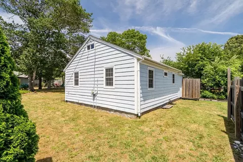 Exterior - 3 Toms Path, Dennis, MA 02639 photo 5 of 8