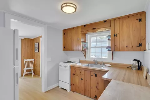 Kitchen - 3 Toms Path, Dennis, MA 02639 photo 1 of 3