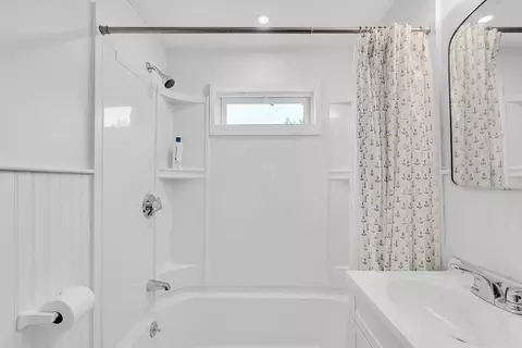 Bath - 3 Toms Path, Dennis, MA 02639 photo 1 of 1