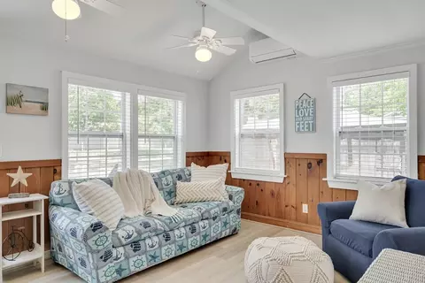 Living - 3 Toms Path, Dennis, MA 02639 photo 2 of 4
