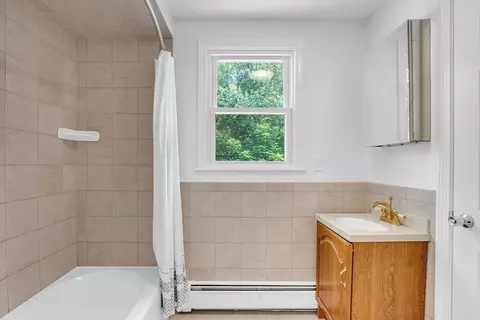 10 Arrow Cir, Reading, MA 01867 photo 15