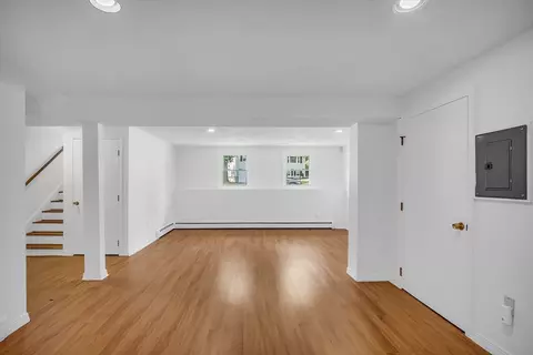 10 Arrow Cir, Reading, MA 01867 photo 22