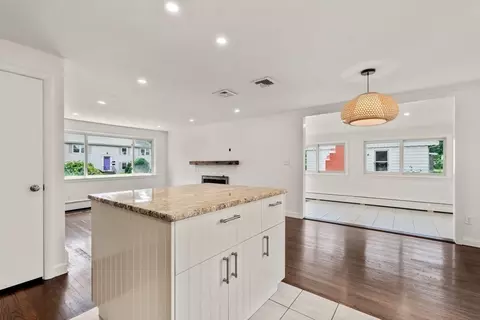 129 Norfolk, Canton, MA 02021 photo 11
