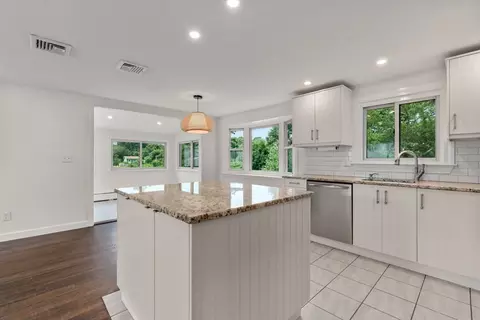 129 Norfolk, Canton, MA 02021 photo 8