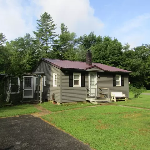 412 Sylvester Rd, Northampton, MA 01062