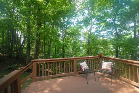 Exterior - 6 Haley Ln, Acton, MA 01720 photo 4 of 7