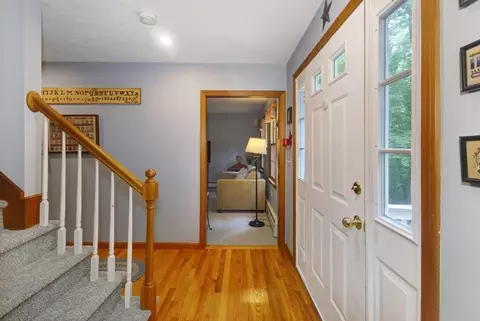 Entry Way - 6 Haley Ln, Acton, MA 01720 photo 2 of 4