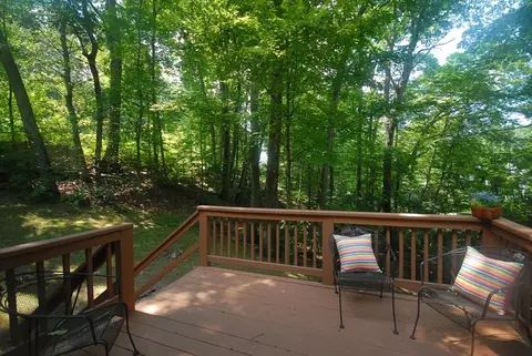 Exterior - 6 Haley Ln, Acton, MA 01720 photo 5 of 7