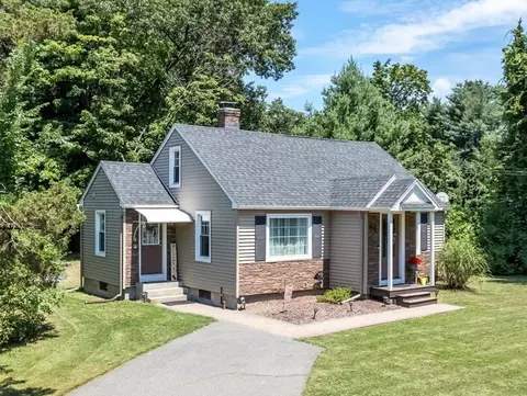 64 Old Boston Rd, Wilbraham, MA 01095