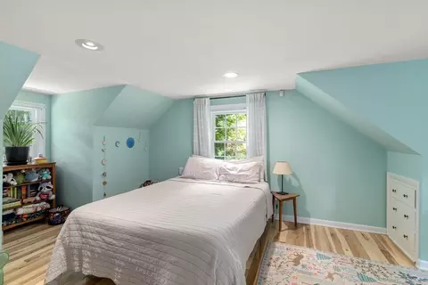 Bedroom - 9 Smith St, Rehoboth, MA 02769 photo 2 of 3