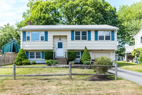 177 Carroll Ave, Brockton, MA 02301