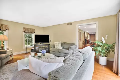 16 Williston Dr, Ware, MA 01082 photo 17