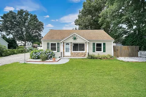 83 Powder Mill Rd, Southwick, MA 01077