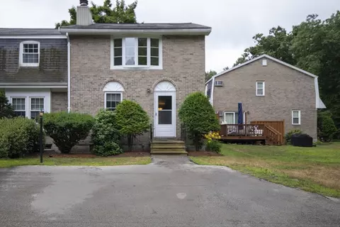 192 Fieldstone Dr #192, Londonderry, NH 03053