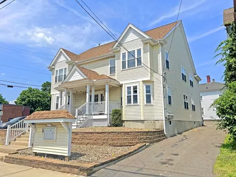 34-36 Park St, Stoughton, MA 02072