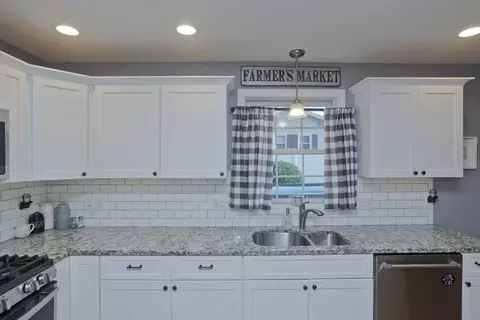 Kitchen - 167 Rolf Ave, Chicopee, MA 01020 photo 6 of 6