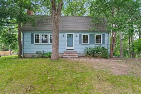 7 John Turco Dr, Walpole, MA 02081