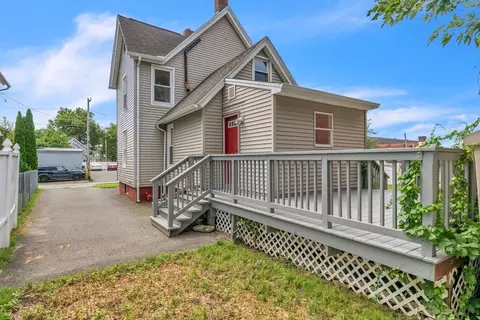 88 Spring St, West Springfield, MA 01089 photo 32