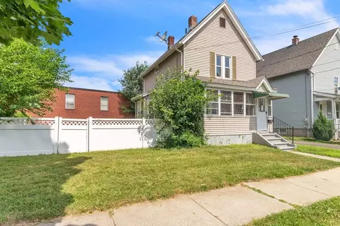 88 Spring St, West Springfield, MA 01089 photo 3