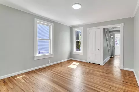 88 Spring St, West Springfield, MA 01089 photo 6