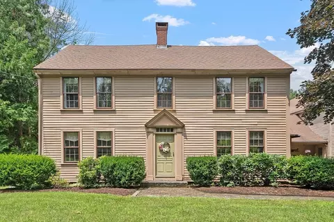 1148 Old Turnpike Rd, Oakham, MA 01068