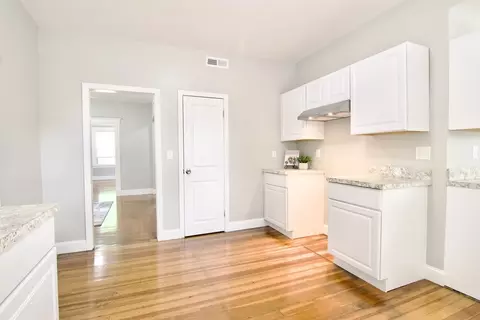 711 Sumner Ave, Springfield, MA 01108 photo 8