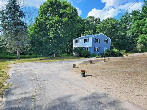 362 Main St, West Newbury, MA 01985