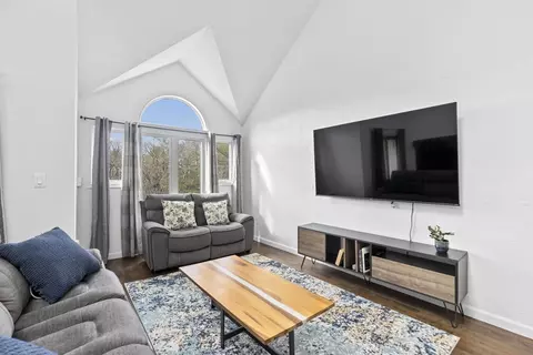 116 Burkhall #Q, Weymouth, MA 02190