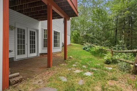 Exterior - 160 Brookside Dr, Gardner, MA 01440 photo 9 of 9