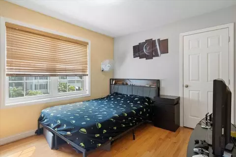 Bedroom - 160 Brookside Dr, Gardner, MA 01440 photo 1 of 6